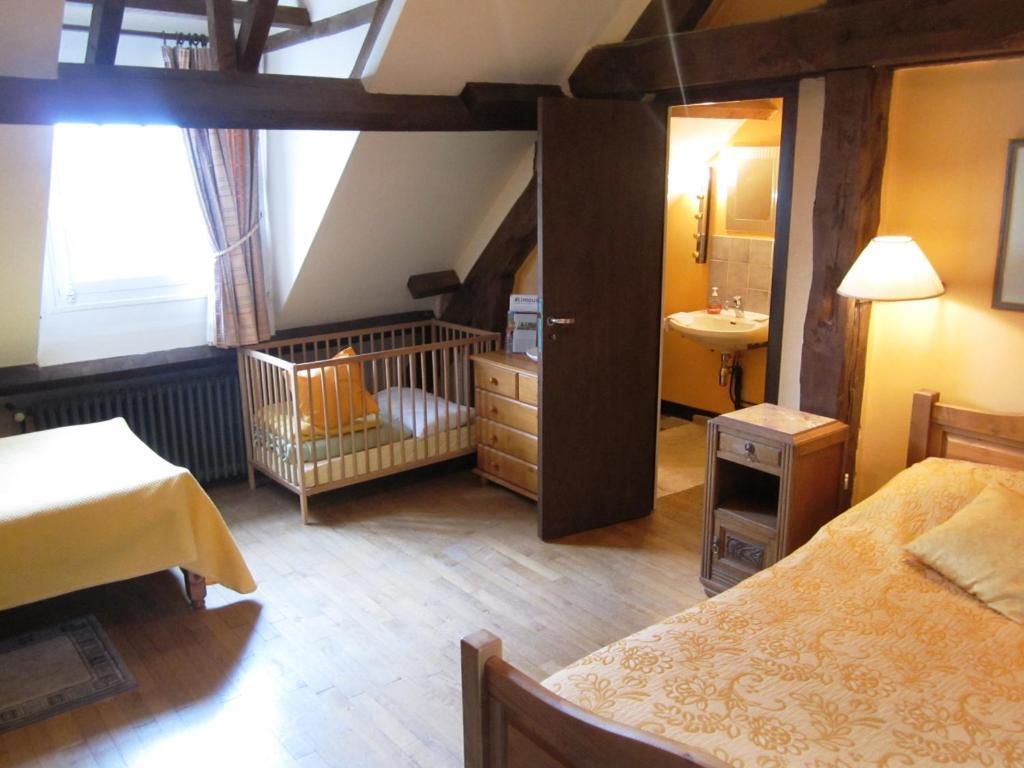 Châteauneuf-la-Forêt La Croix Du Reh B&B 객실 사진