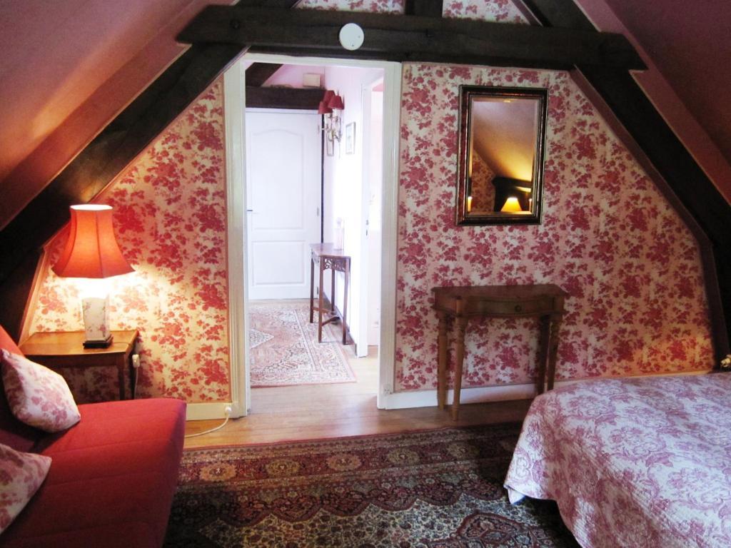 Châteauneuf-la-Forêt La Croix Du Reh B&B 객실 사진