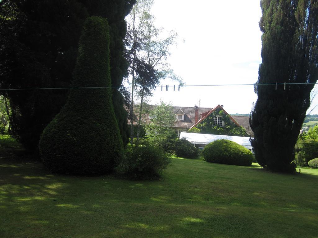 Châteauneuf-la-Forêt La Croix Du Reh B&B 외부 사진